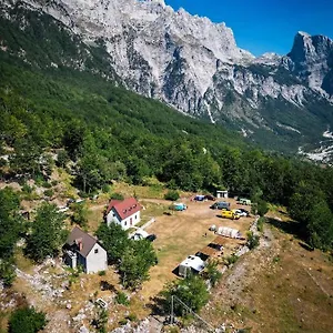 https://guesthouse-freskia.albaniahotels.org